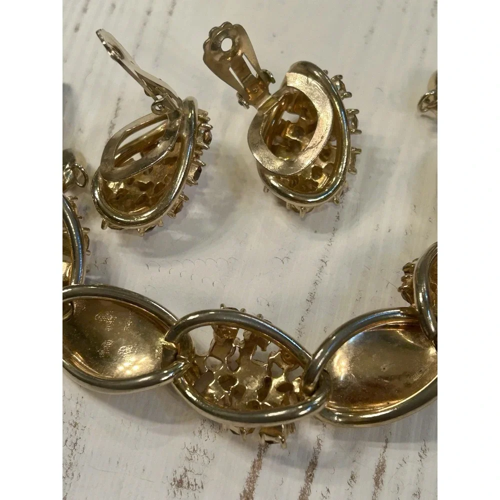 Vintage Rhinestone Enamel Bracelet Earrings Pink Purple Gold Floral Demi Parure‎